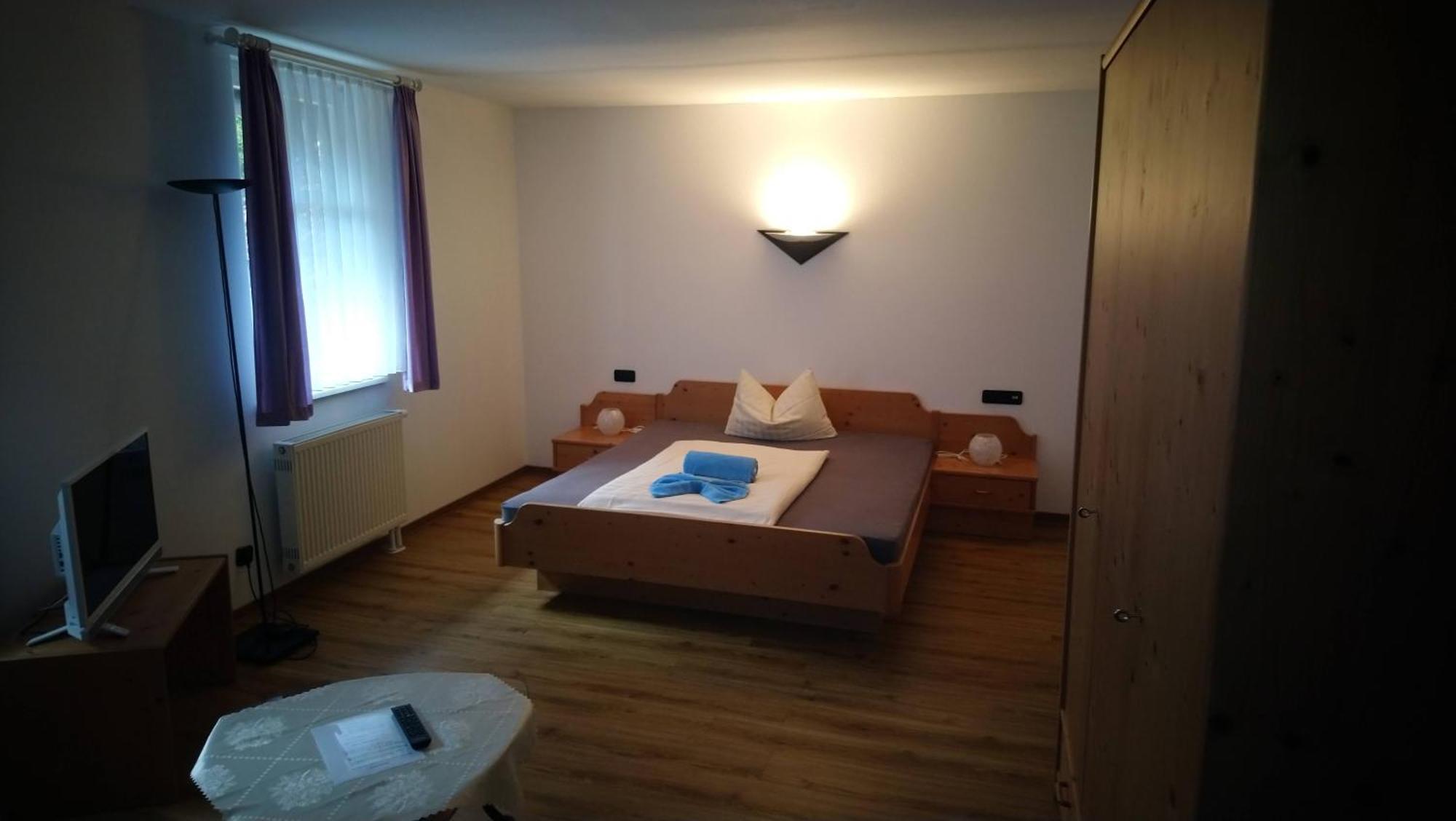 Hotel Waldhaus Romhild Экстерьер фото